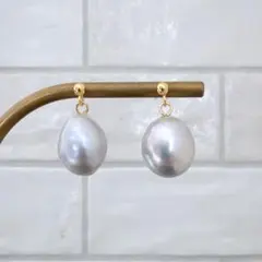 610大粒グレーバロックパール丸玉スタッドピアス14mmサージカルステンレス