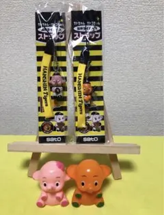 【非売品4点セット】阪神タイガース　サトちゃん・サトコちゃんストラップ　指人形
