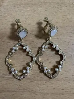 【2点セット】パール ビジュー イヤリング 韓国風 大ぶり ゴールド エレガント