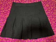 ☆新品未着用☆ ZARA 黒 プリーツスカート Mサイズ