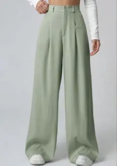 ミントグリーン ワイドパンツ
