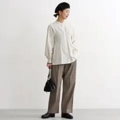 美品　KIJI 3万 たっぷり ギャザー ブラウス　日本製　洗える　白　コットン 美品 KIJI 3万 たっぷり ギャザー ブラウス 日本製 洗える 白 コットン