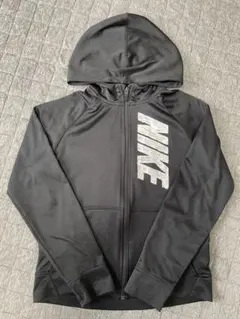 NIKE パーカー　140cm