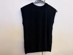 ブラック ノースリーブ ニット トップス