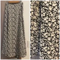 Fifth フレアロングスカート　モノトーン　小花柄