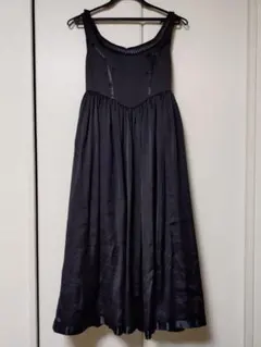 【新品未使用】EXCENTRIQUE ノースリーブひざ丈ワンピース 黒 OS