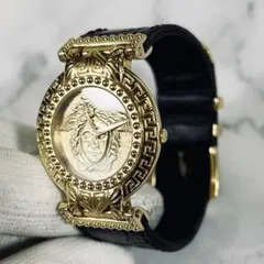 美品　ヴェルサーチ　VERSACE　メデューサ　レディース　腕時計　ゴールドのサムネイル