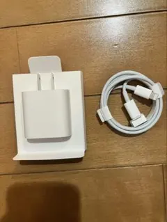 【apple純正】Apple 20W USB-C電源アダプタ MHJA3AM/A