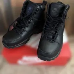 Nike ブラック ハイカットスニーカー