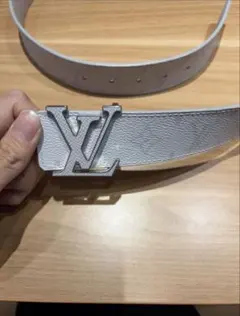 ルイヴィトンベルト白 SALE]ヴィトン Vuitton レア ベルトLV イニシャル 40MM (Louis Vuitton