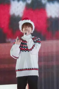 Nissy 着用　ニット 　BATONARのサムネイル
