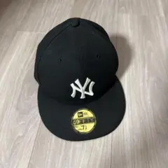 Item thumbnail for item 83f97d7c-9428-4b3f-9d8a-78e84efaf5fa