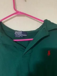 グリーン ポロシャツ