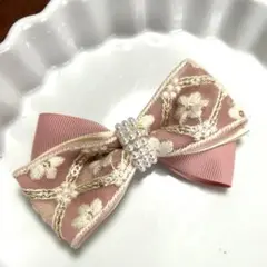 【56】インド刺繍リボン　ヘアクリップ　春がさね　ピンク