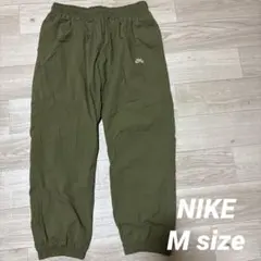 NIKE truck pants オリーブ