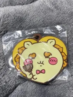 ちいかわ　ハートのラバーマスコット　シーサー