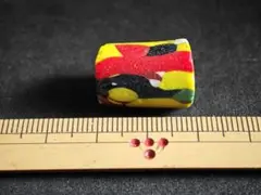 ベネチア製ミルフィオーリパンくず　わずかな傷あり（25090802）