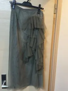 新品ヤマダヤフリル付きロングスカート 38サイズ オリーブグリーン