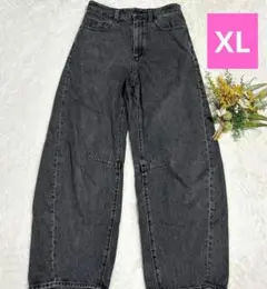 バレルレッグジーンズ　GU ブラック XL レディース