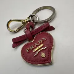 Item thumbnail for item 2b7c99de-2094-45da-bf9b-be5b74764e38