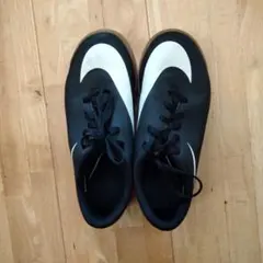 Nike フットサルシューズ 22.5cm ブラック/ホワイト