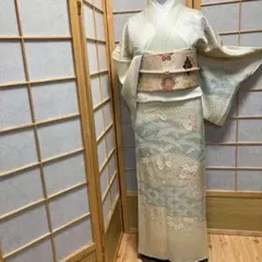 8197］訪問着 草花文様 刺繍 金彩 絞り 正絹 着物 袷 - メルカリ