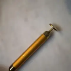 ゴールド 美顔器スティック型
