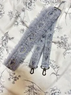 ゴールデンウィークセール　インド刺繍リボン　フリルスマホショルダー