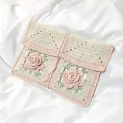 ハンドメイド　編み物　ブックカバー　マルチケース　薔薇 A5サイズ　かぎ針編み