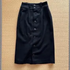 美品‼️ブラック ボタン付き タイトスカート