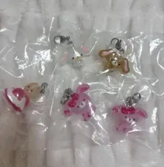 ゆるっとめじるしアクセサリーサンリオ　セット