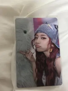 LESSERAFIMユンジンCRAZYトレカ