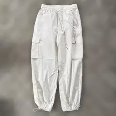 GU ホワイト カーゴパンツ　　L
