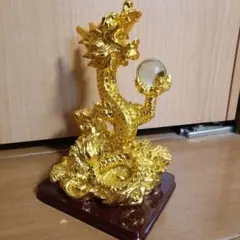 金色ドラゴンの置物 高さ約15cm