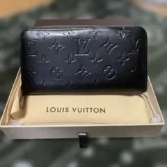 【正規品】ルイヴィトンヴェルニラウンドファスナージッピー グレー　長財ブラック