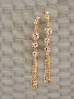 イヤリング スイング チェーン ビジュー ゴールド