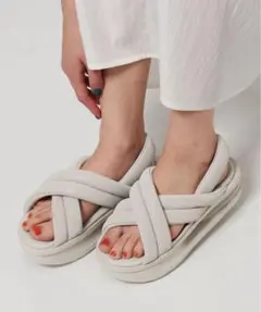 〈NIKE〉ウィメンズ エアマックス ISLA サンダル