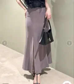 SNIDEL 薄紫色 フロントスリットマーメイドスカート