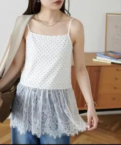 スローブイエナ ドット刺繍キャミソール ネイビー - メルカリ