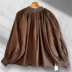 【新品タグ付】 Olu．ボリュームギャザーブラウス ブラウンSizeF 華やか