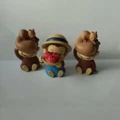 おさるのジョージ　Hide＆seek かくれんぼフィギュア