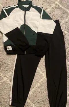 SHEIN セットアップ　トレーニングウェア　上下　メンズ