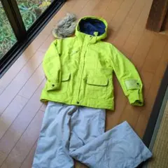 phnix レディース　スキー、スノーボードウェア 上下セット　Mサイズ