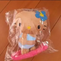 50周年　ハローキティ　日焼け　 マスコットチャーム　アベイル