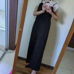 ブラックサロペット
