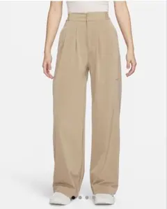 Nike ベージュ プリーツスラックス　DRI-FIT