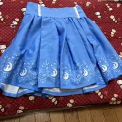 セーラームーン トゥララコラボ　フレアスカート 青