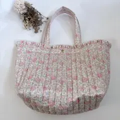 リバティ フリルキルト大容量トートバッグ フェリシテ ピンク