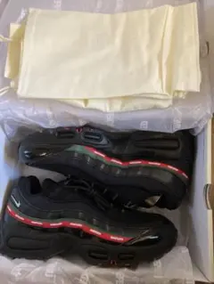 UNDEFEATED × Nike Air Max 95 SP 