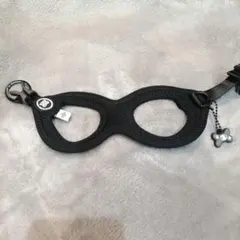 Item thumbnail for item 77de73e4-fd25-4c2d-8656-440ba20a4bdd